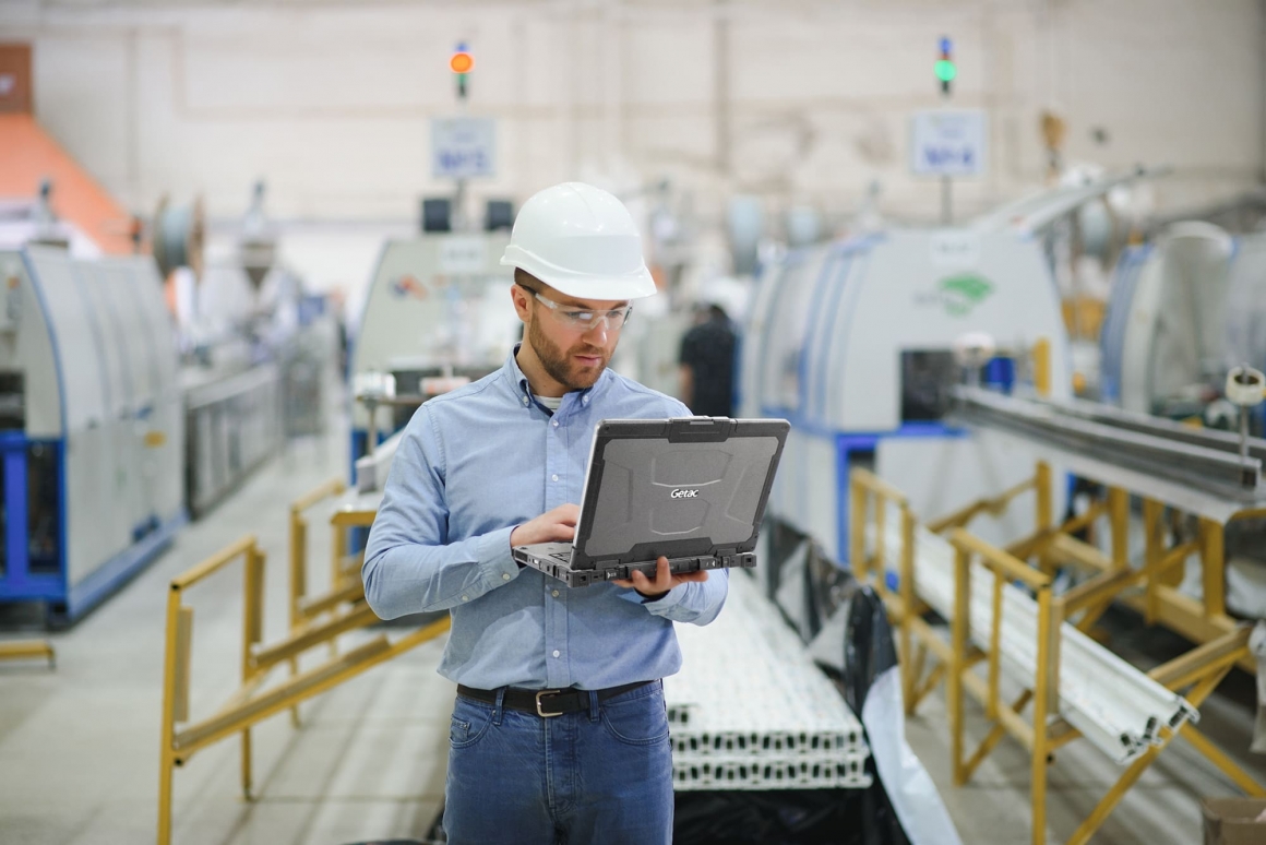 Getac_B360X_Scenario_Manufacturing_260921_compressed Getac_B360X_Scenario_Manufacturing_260921_compressed